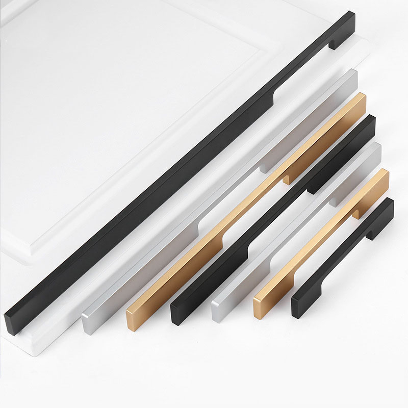 Long Wardrobe Handle Black Gol - Drawer Pull Gold recension och pris